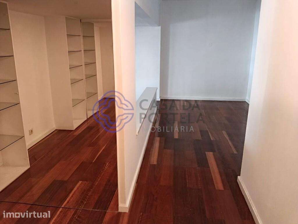 Apartamento T4+1 - R. Marechal Saldanha - Foz - Porto - Grande imagem: 3/26