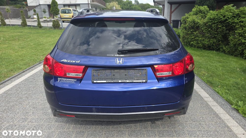 Honda Accord 2.2d Executive - 8
