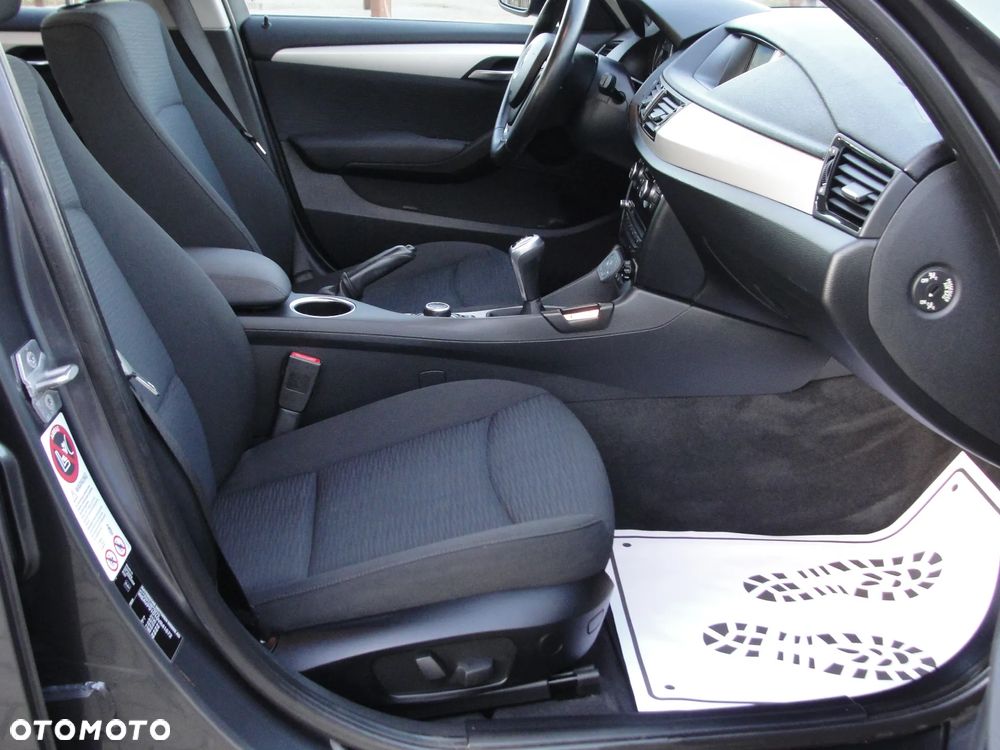 BMW X1 xDrive20d xLine - 26