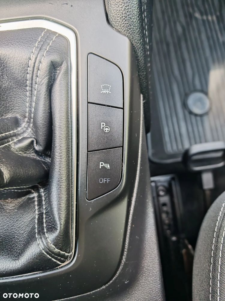 Ford Focus 1.5 EcoBoost Titanium - 8