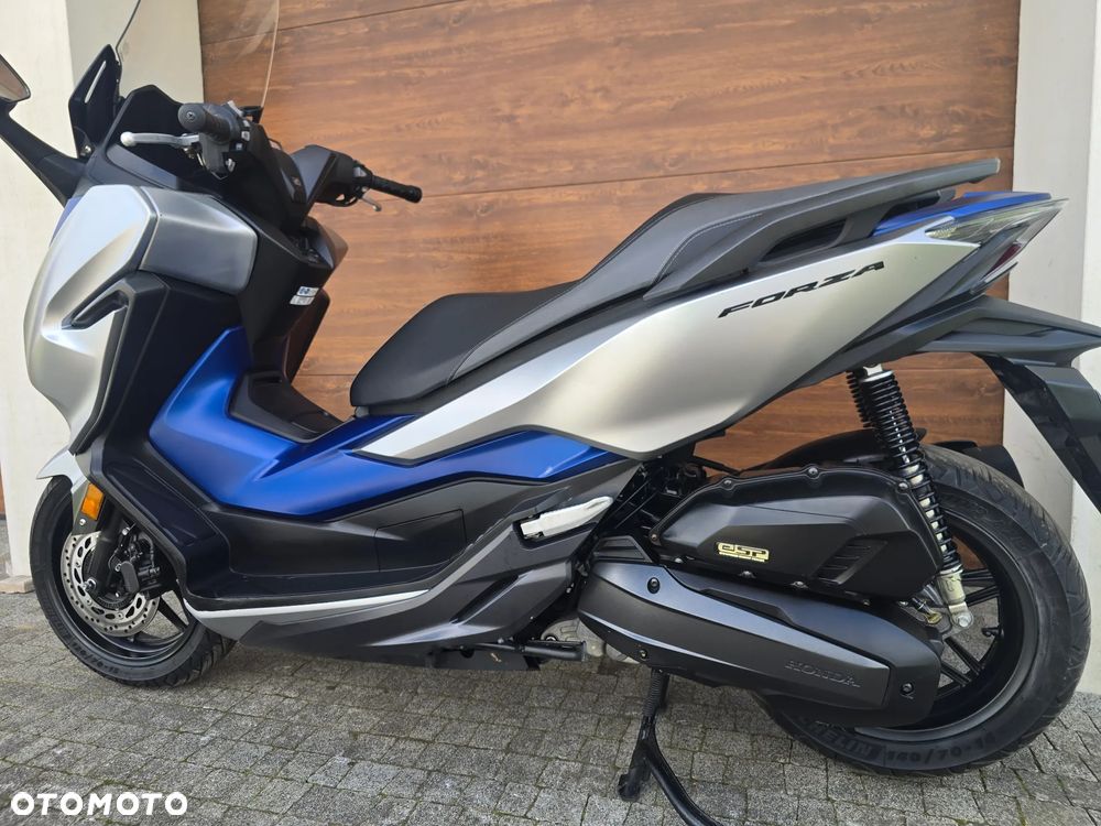 Honda NSS - 14