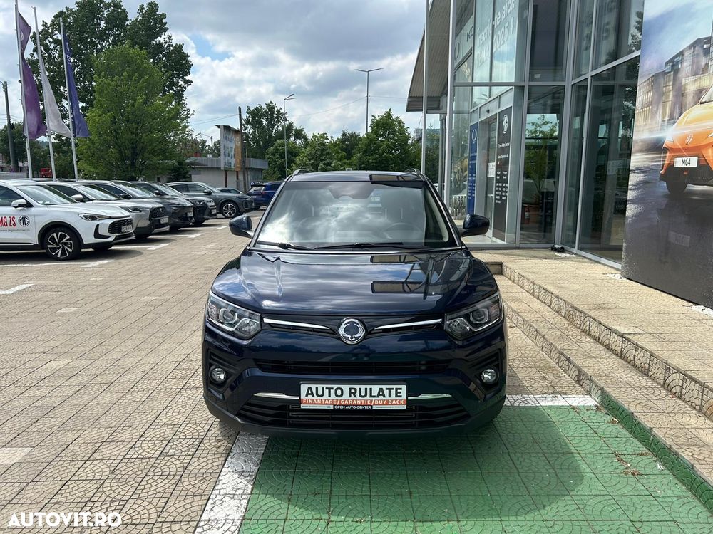 SsangYong Tivoli 1.5 T-GDi 4WD Automatik Black - 6
