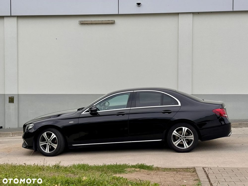 Mercedes-Benz Klasa E 220 d 9G-TRONIC Avantgarde - 4