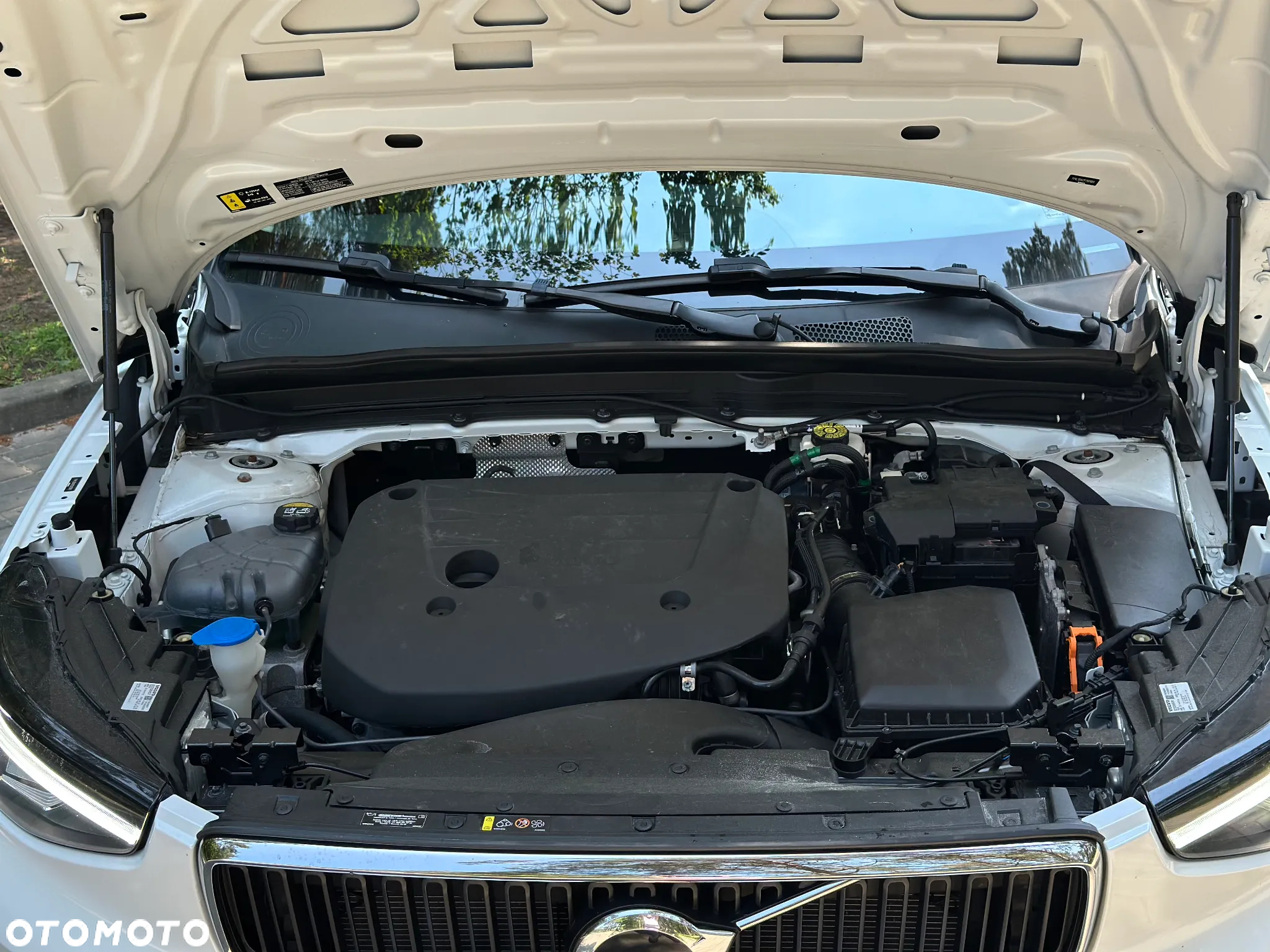 Volvo XC 40 B5 AWD Ultimate Dark - 23
