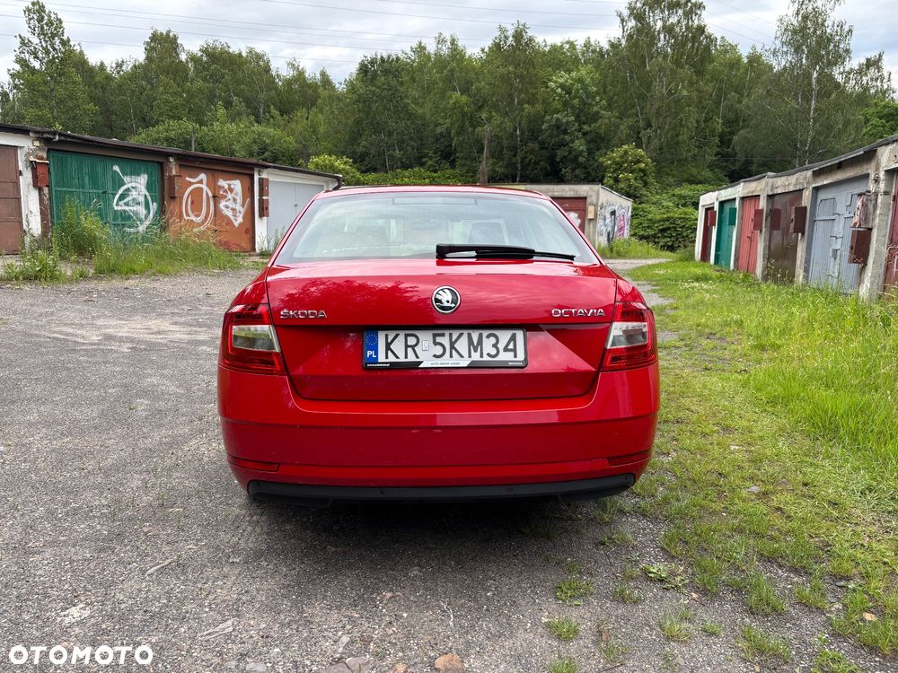 Skoda Octavia 2.0 TDI Style DSG - 5