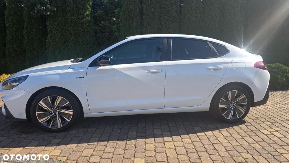 Hyundai i30 1.5 T-GDI 48V-Hybrid N-Line - 22