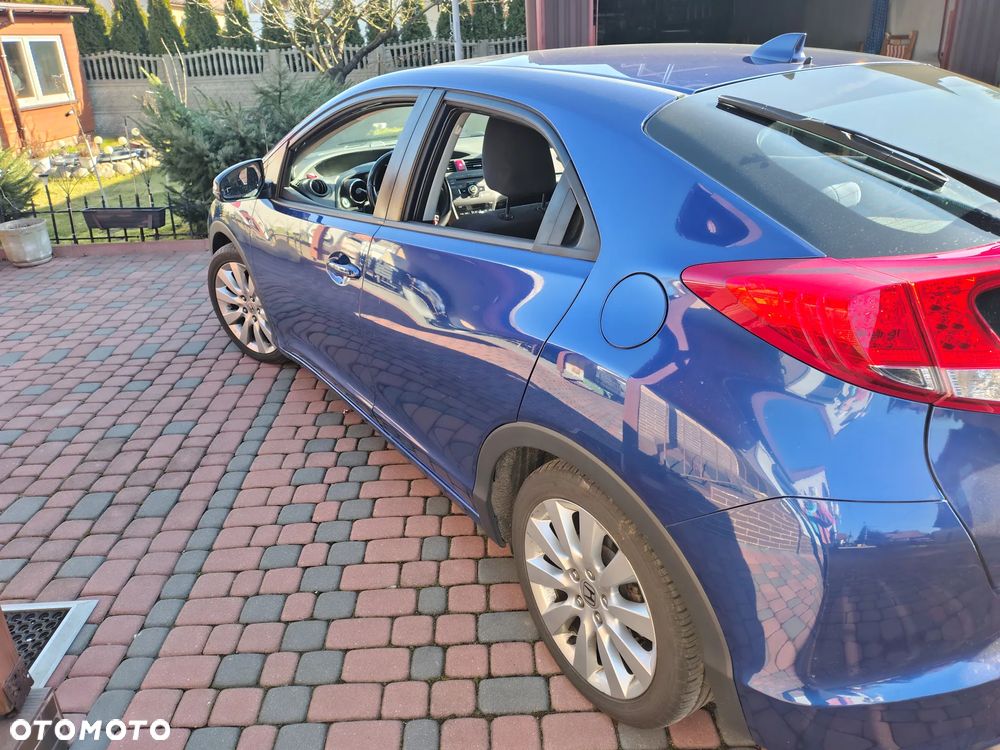 Honda Civic 1.8 i-VTEC Sport - 7