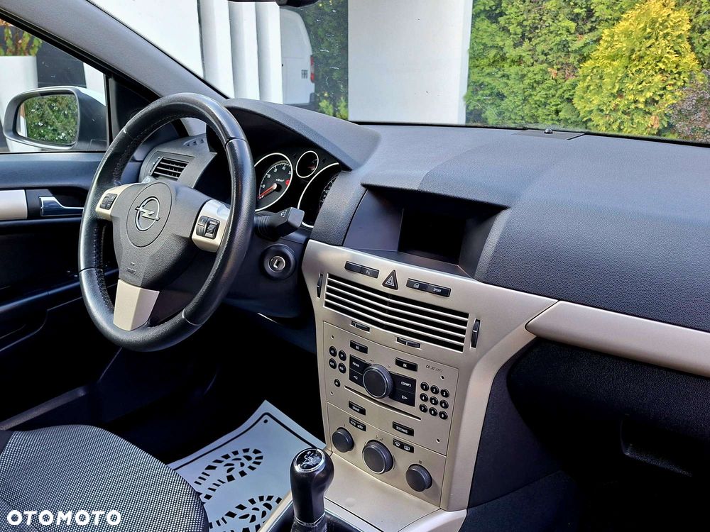 Opel Astra 1.6 Sport - 8