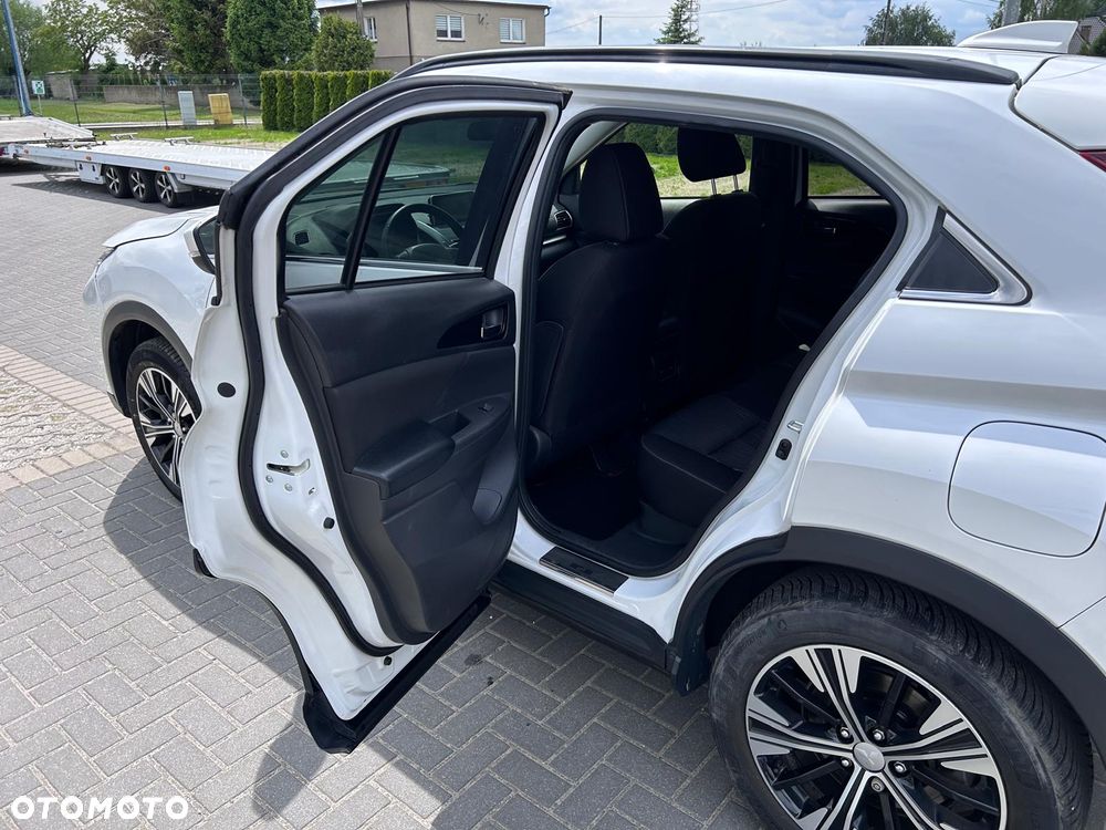 Mitsubishi Eclipse Cross 1.5 T GPF Intense Plus CVT 4WD - 29
