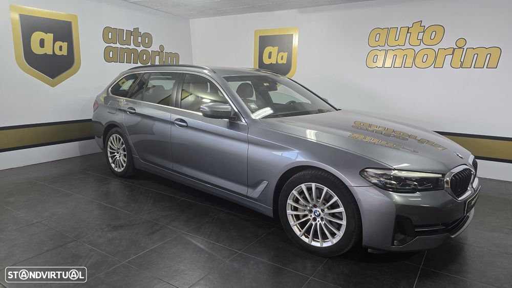 BMW 530 e Line Luxury - 4