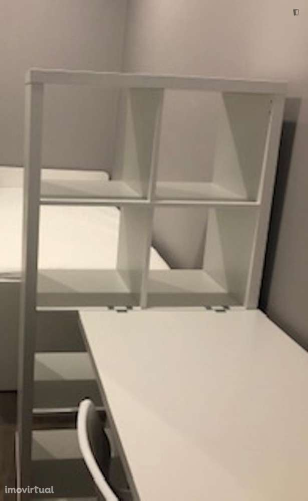 Quarto - localizado em São Sebastião Lisbon - Grande imagem: 3/16