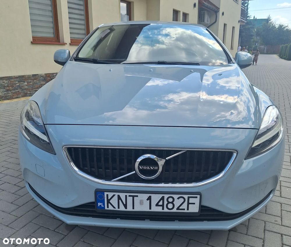 Volvo V40 D2 Momentum - 17
