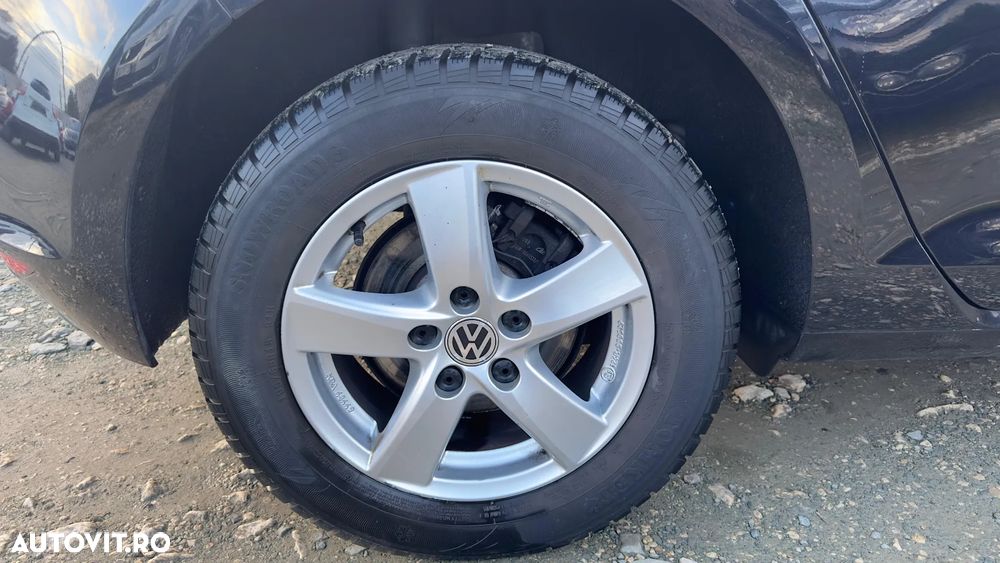 Volkswagen Golf - 12