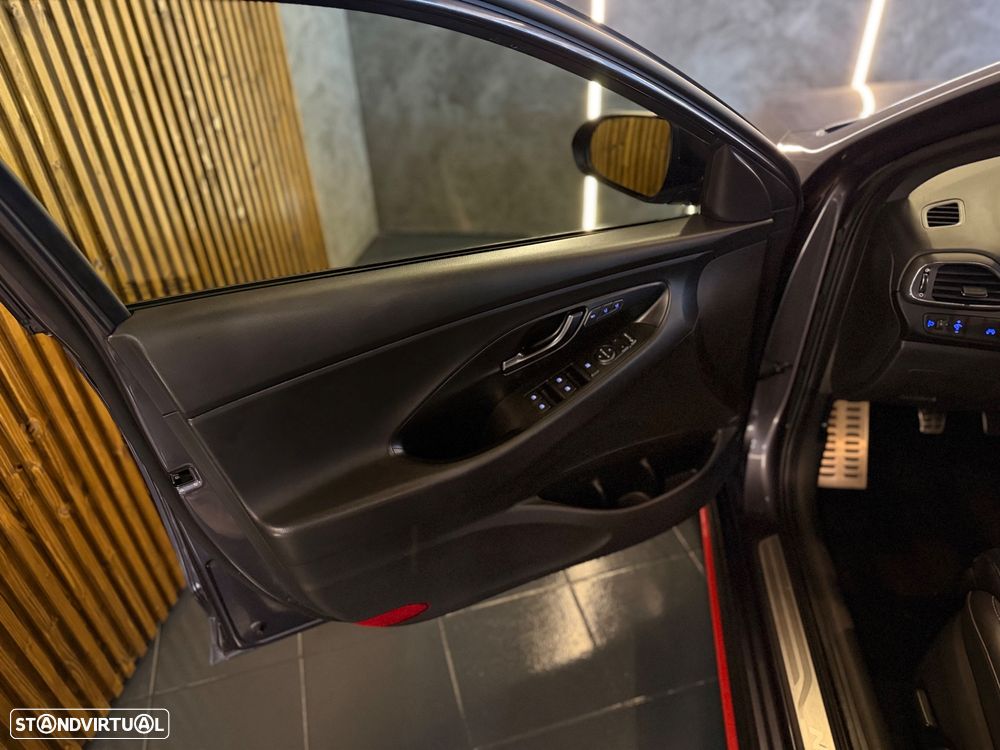 Hyundai i30 N 2.0 T-GDi Pack Performance - 18