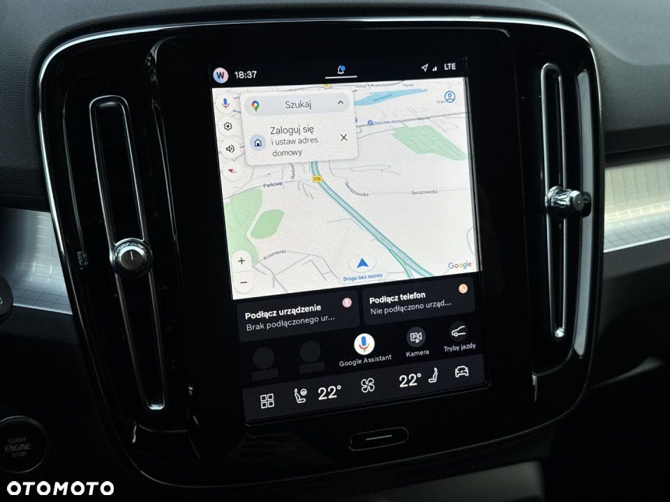 Volvo XC 40 - 24