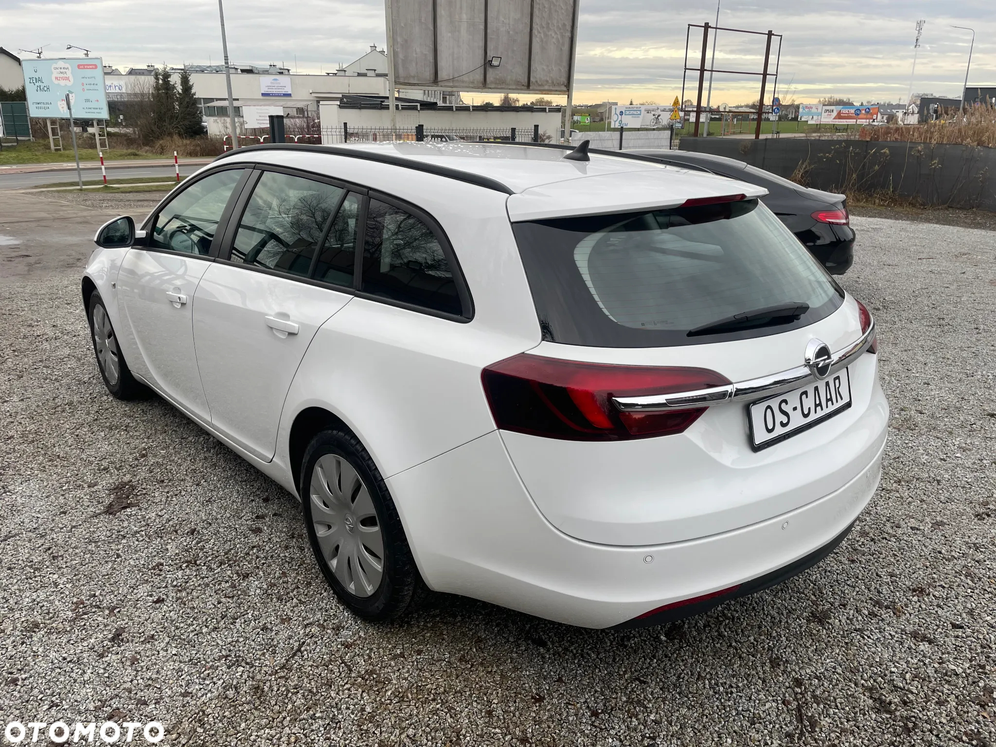 Opel Insignia - 18