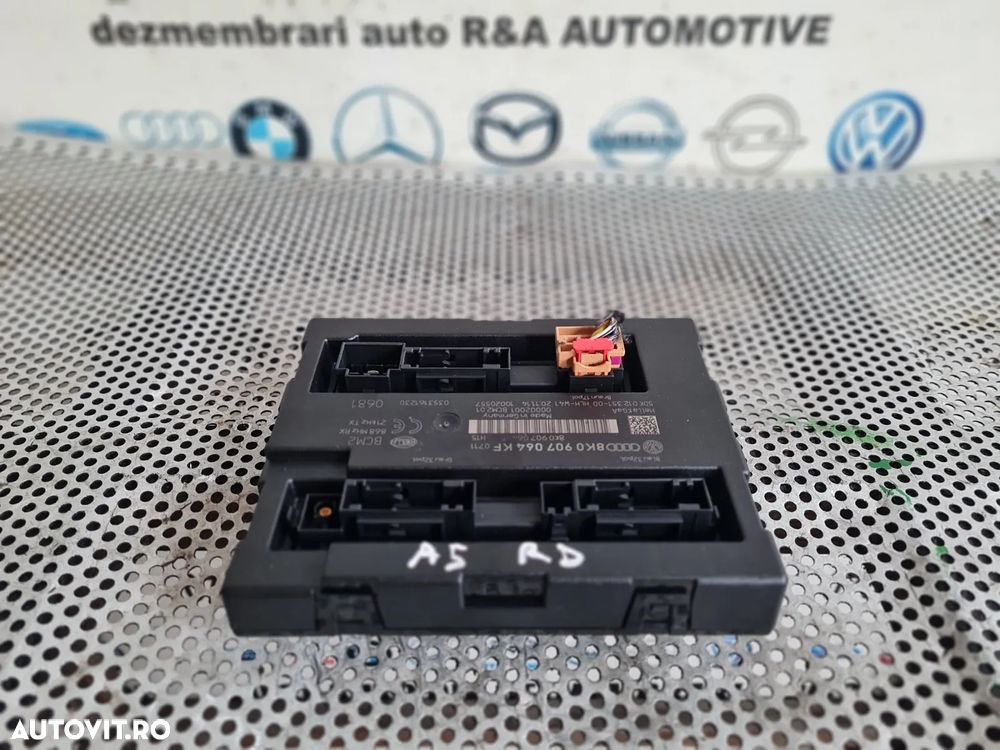 Modul Confort BCM Lamborghini Aventador Audi A4 B8 Q5 Q3 A5 2.0 Tdi Euro 5 Cod Motor CJC Cutie Automata NYM An 2012-2013-2014-2015 Cod 8K0907064KF Dezmembrez Audi A5 Facelift 2.0 Tdi Automat Motor CJC Cutie Automata NYM Volan Stanga Xenon Piele An 2012-2013-2014-2015 - 2