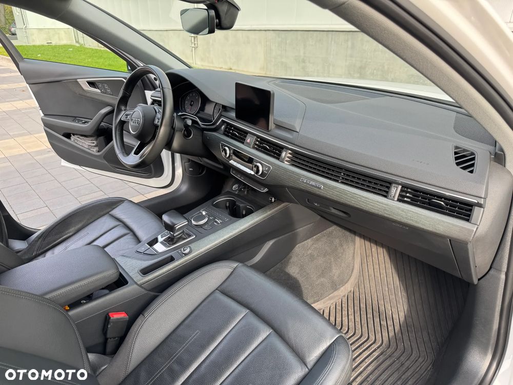 Audi A4 Limousine - 26
