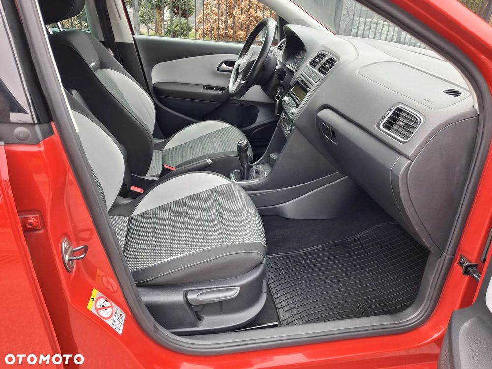 Volkswagen Polo Cross - 10