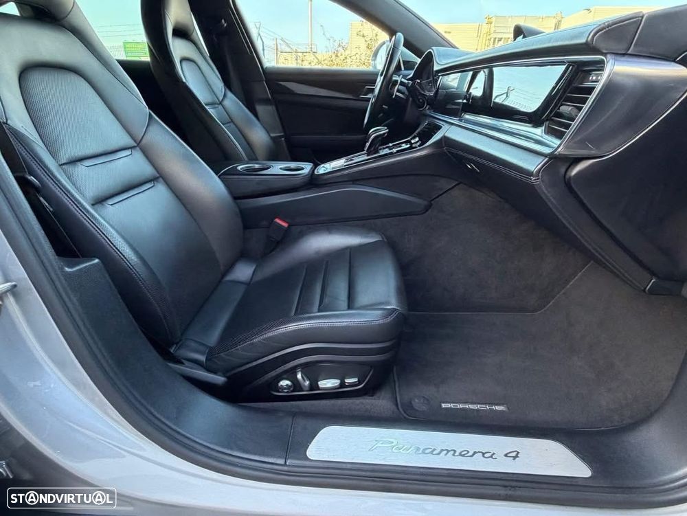 Porsche Panamera Sport Turismo - 15