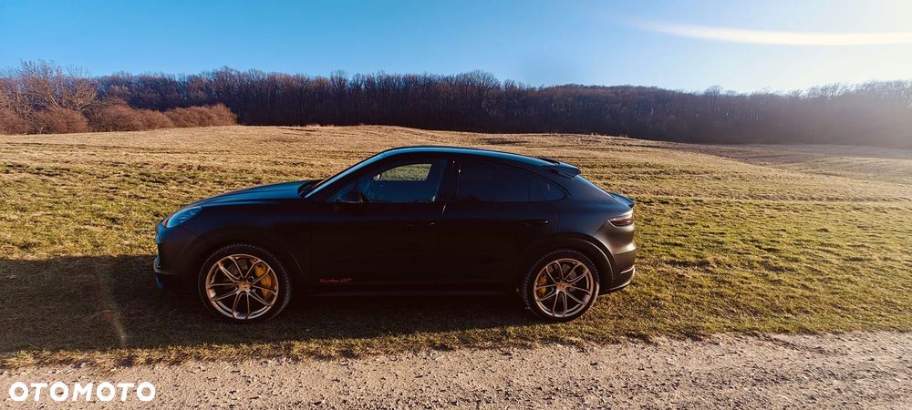 Porsche Cayenne - 5