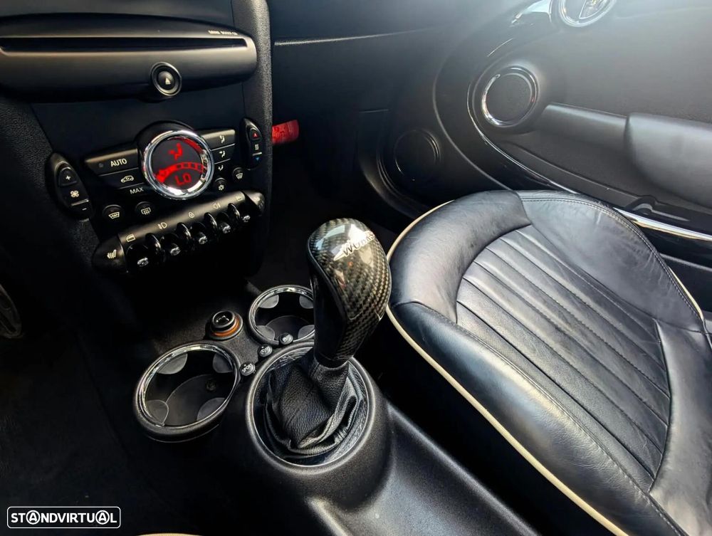 MINI 3 Portas Cooper SD - 18