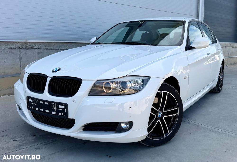BMW Seria 3 320d DPF Edition Exclusive - 1
