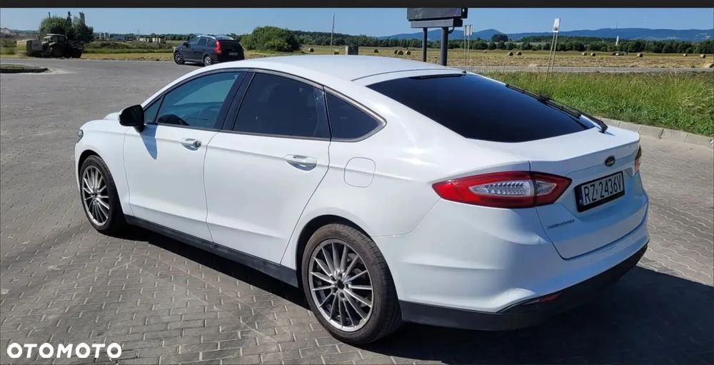 Ford Mondeo 2.0 TDCi Trend - 4