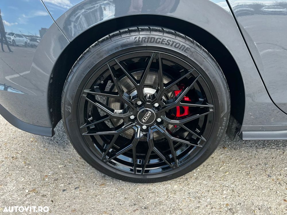 Volkswagen Golf 2.0 TSI OPF DSG GTI - 9