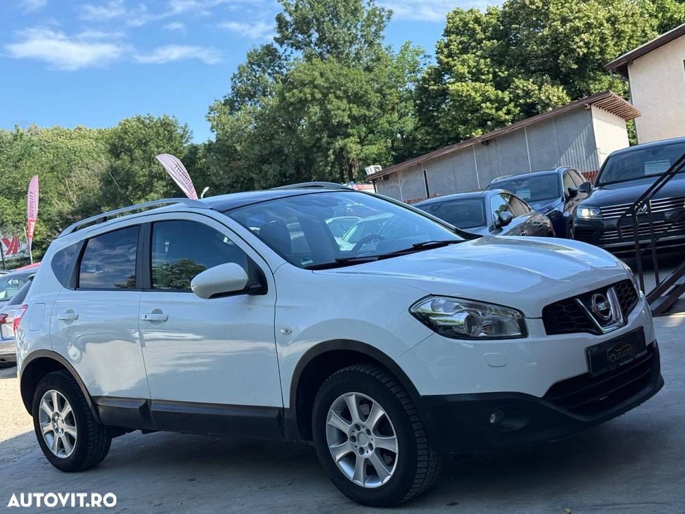 Nissan Qashqai 2.0 dCi DPF tekna - 27