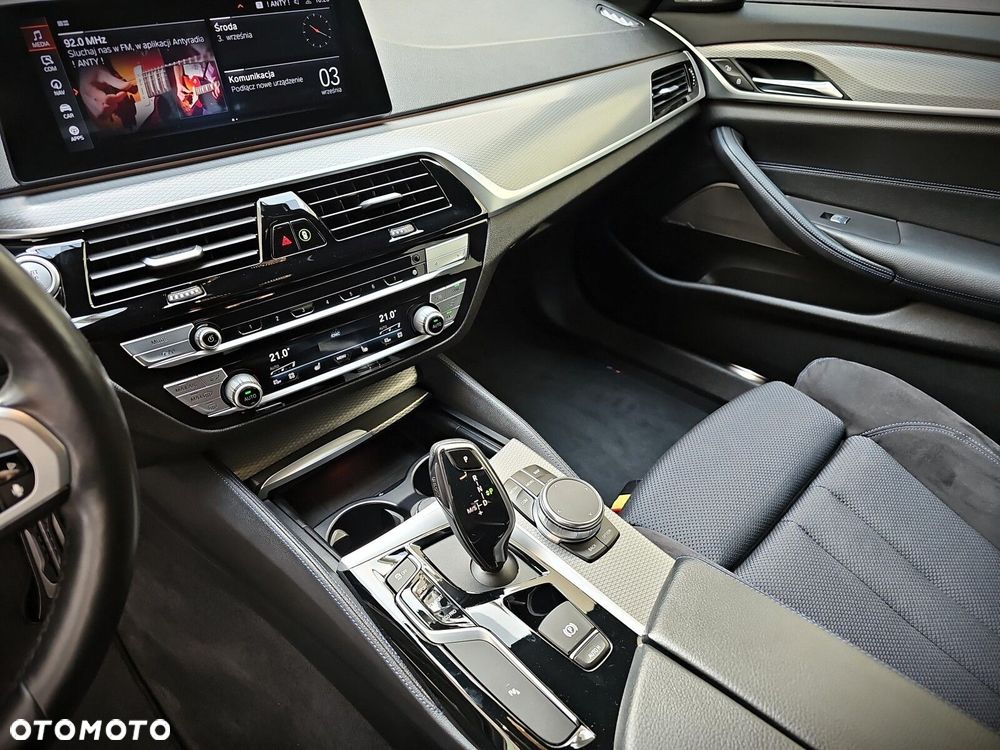 BMW Seria 5 - 25