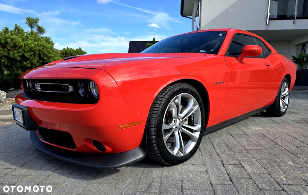 Dodge Challenger - 3