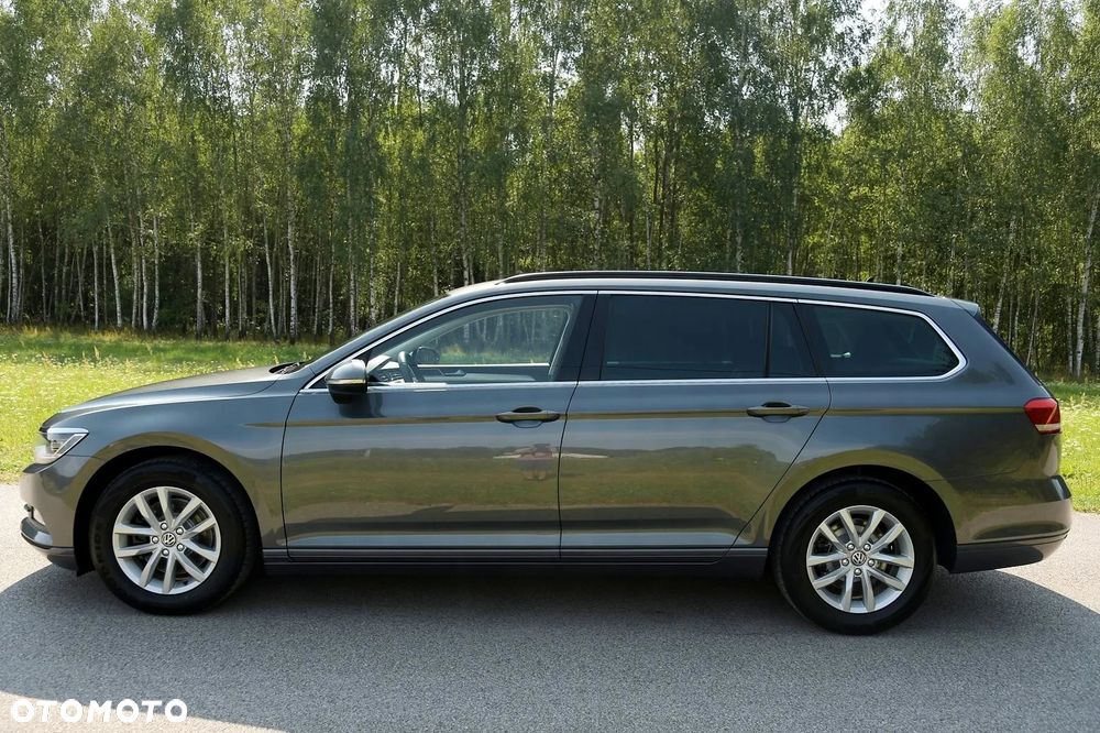 Volkswagen Passat - 9