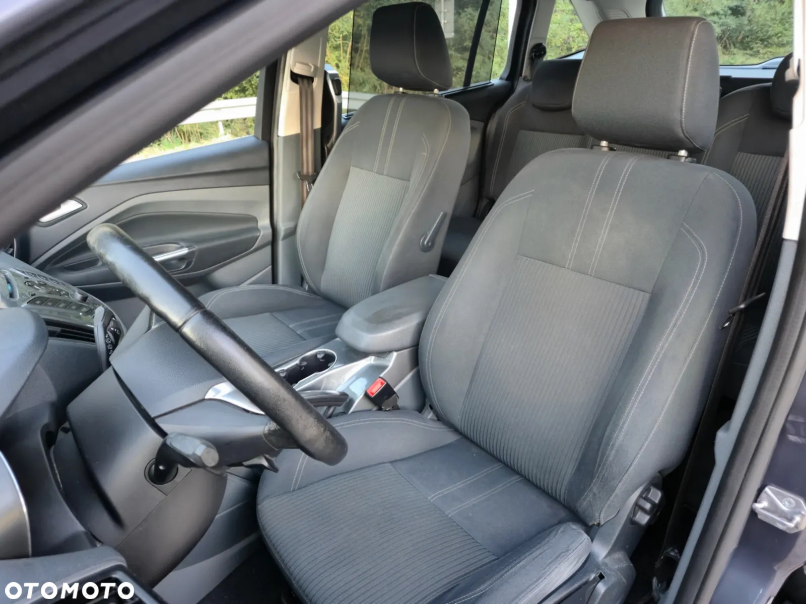 Ford Grand C-MAX 1.6 TDCi Start-Stop-System SYNC Edition - 9