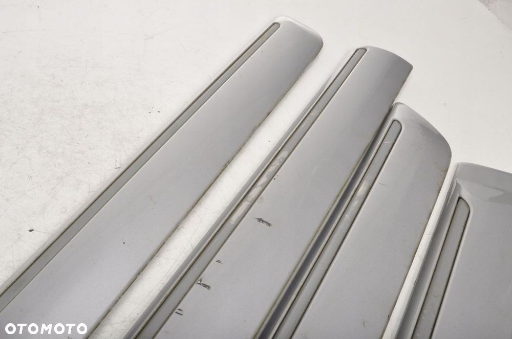 SUZUKI GRAND VITARA XL-7 LISTWY DRZWI KOMPLET - 8