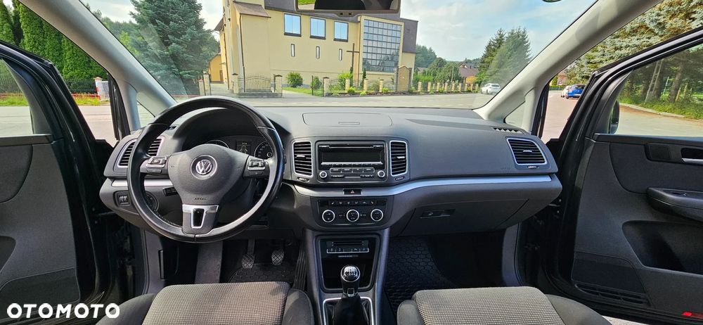 Volkswagen Sharan 2.0 TDI Comfortline - 23