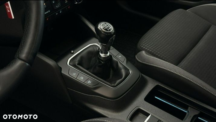 Ford Focus - 10