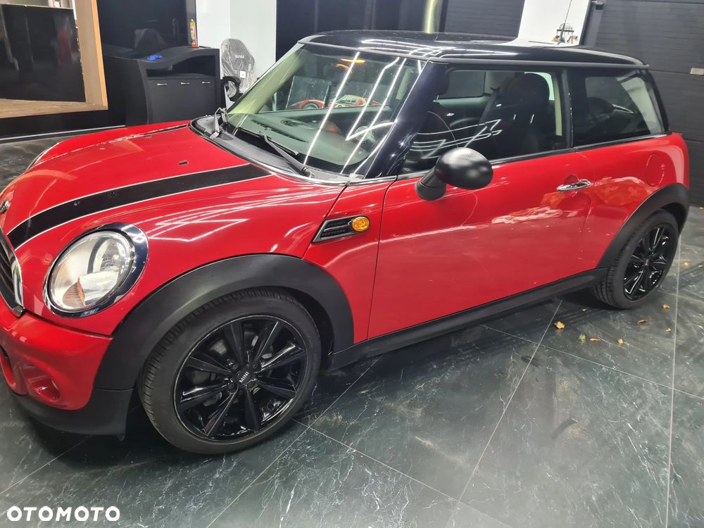 MINI ONE - 10