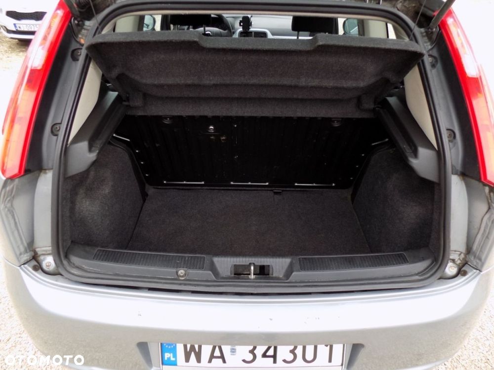 Fiat Grande Punto - 9