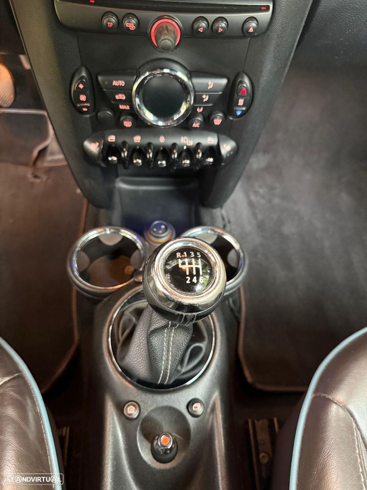 MINI Cabrio Cooper D - 15