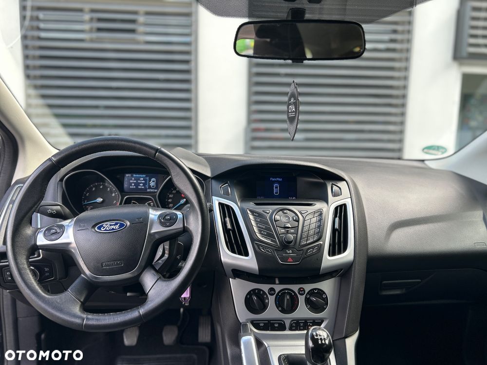 Ford Focus - 11