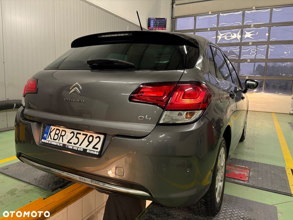 Citroën C4 PureTech e-THP 130 Business Class - 10