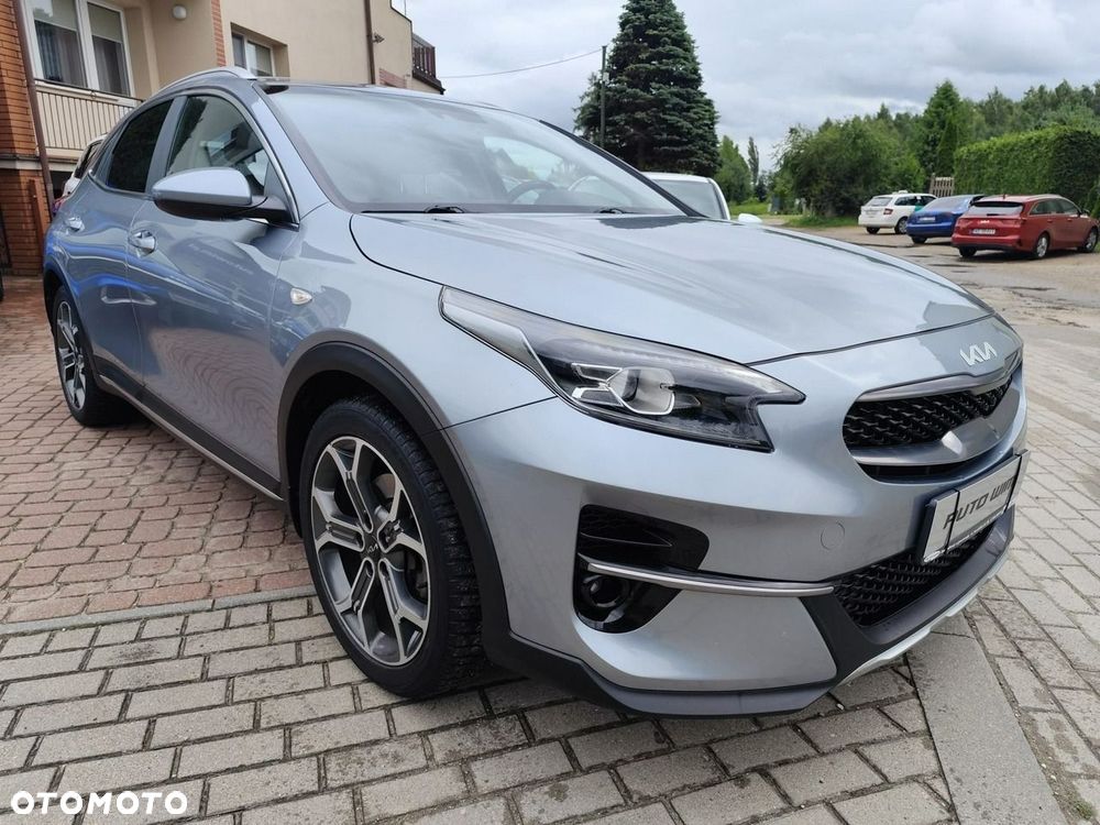 Kia XCeed - 4