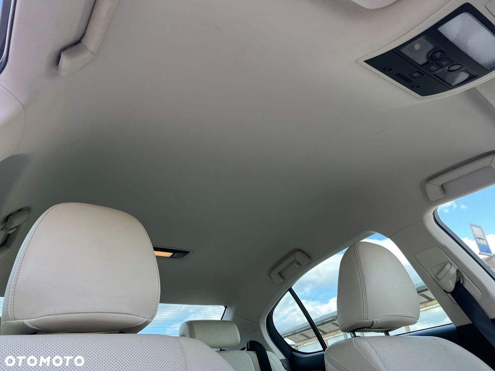 Lexus GS 200t / 300 Elegance - 32