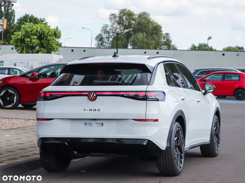 Volkswagen T-Roc - 6