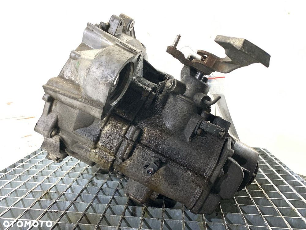 SKRZYNIA BIEGÓW  VW GOLF VII (5G1, BQ1, BE1, BE2) 2012 - 2022 1.4 TSI 92 kW [125 KM] benzyna 2014 - - 2