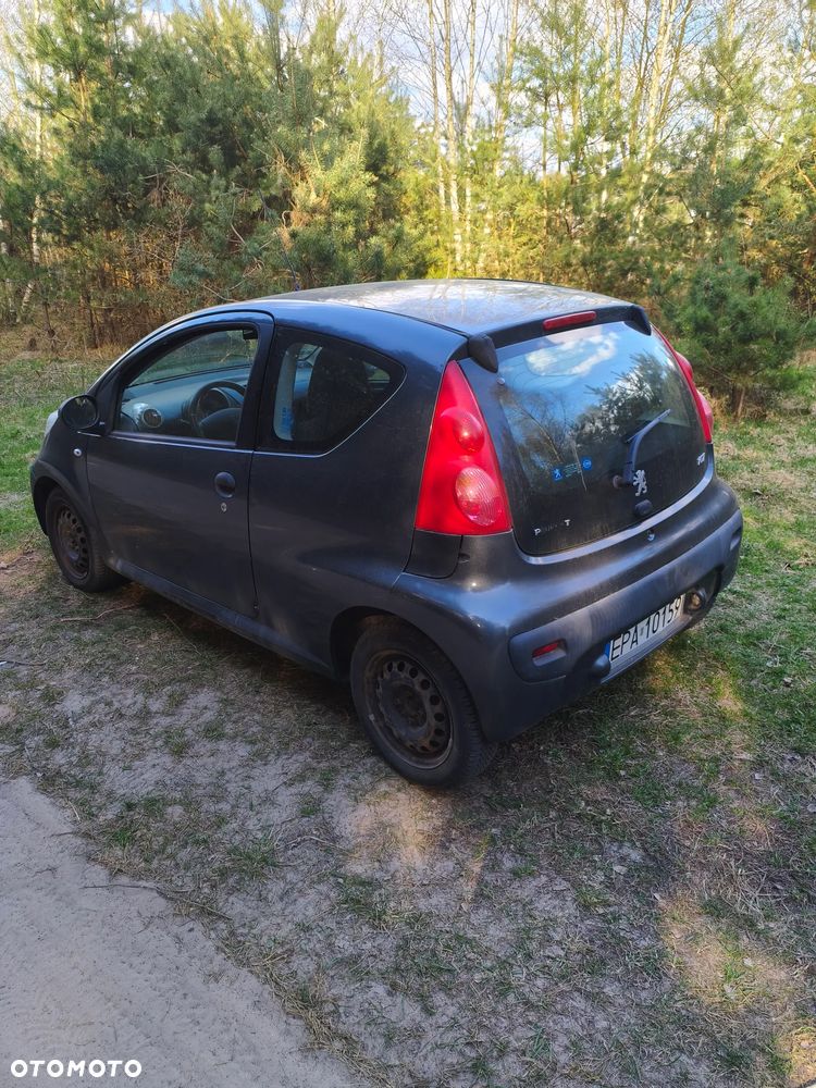 Peugeot 107 1.0 Happy - 2