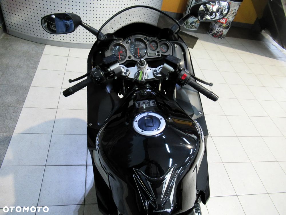 Kawasaki ZZR - 12