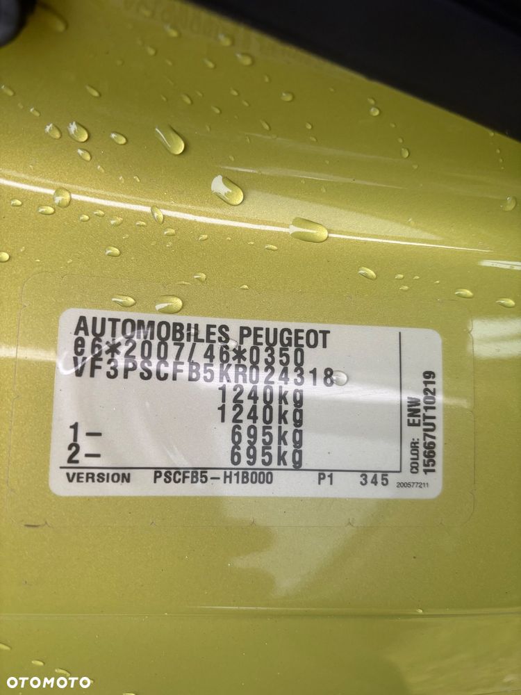 Peugeot 108 VTI 72 Top Allure - 12