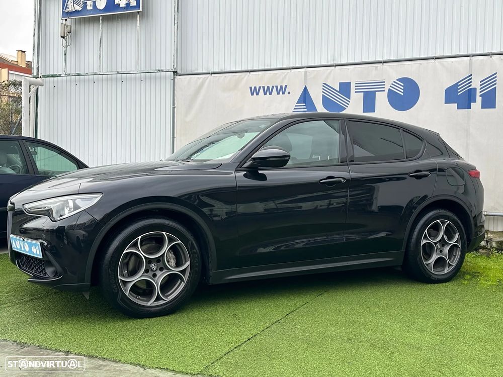 Alfa Romeo Stelvio 2.2 D Sprint AT8 - 4